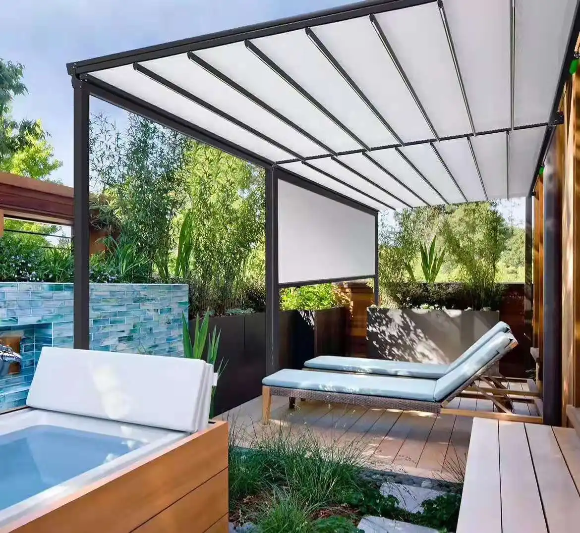 Modern Design PVC Aluminium Retractable Sunshade Pergola with LED Lights