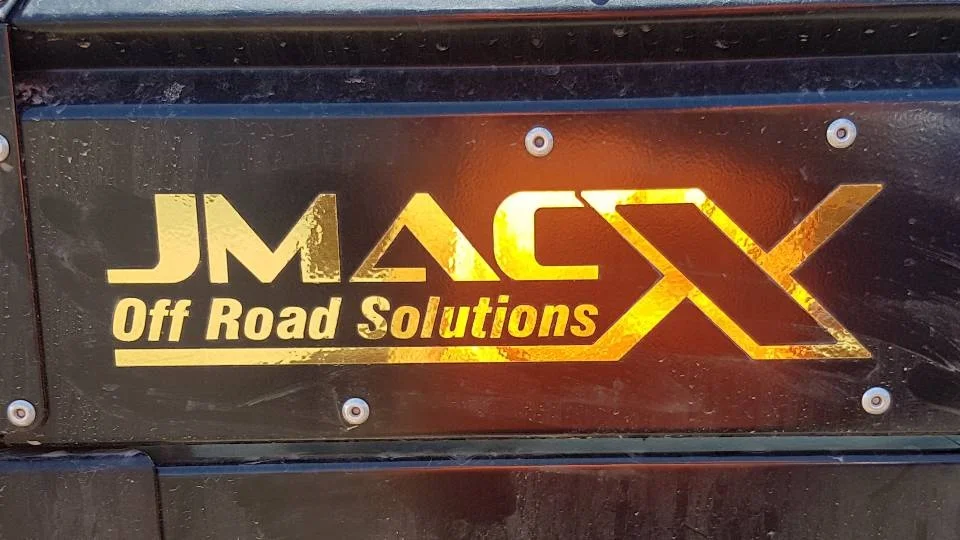 Factory direct sales die cut custom vinyl sticker for decoration