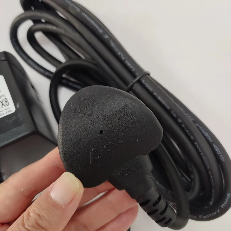 UKCA Certificated High Pressure Flow rate 650L/H  170GPH 8W micro water pump for garden magnetic waierpump