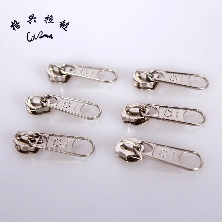 No 5 colorful Zipper Pull Custom Long Plate Nylon Zipper Slider For Luggage