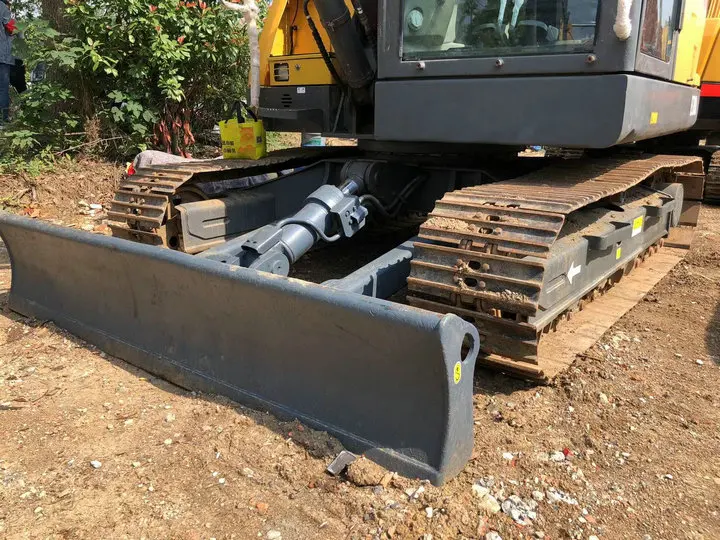 Korea brand second-hand excavator   ec80d good condition 8ton mini used   ec80d digger for cheap price sale in shanghai