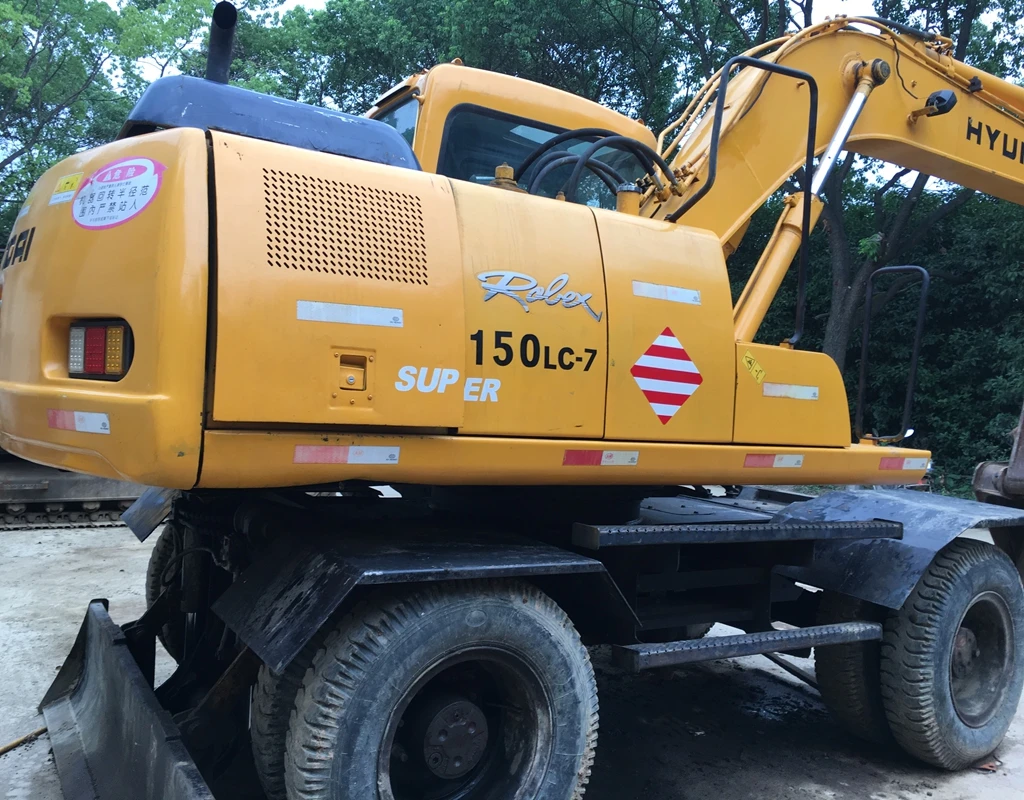 Used Hyundai R150W-7 Wheel Excavator for sale