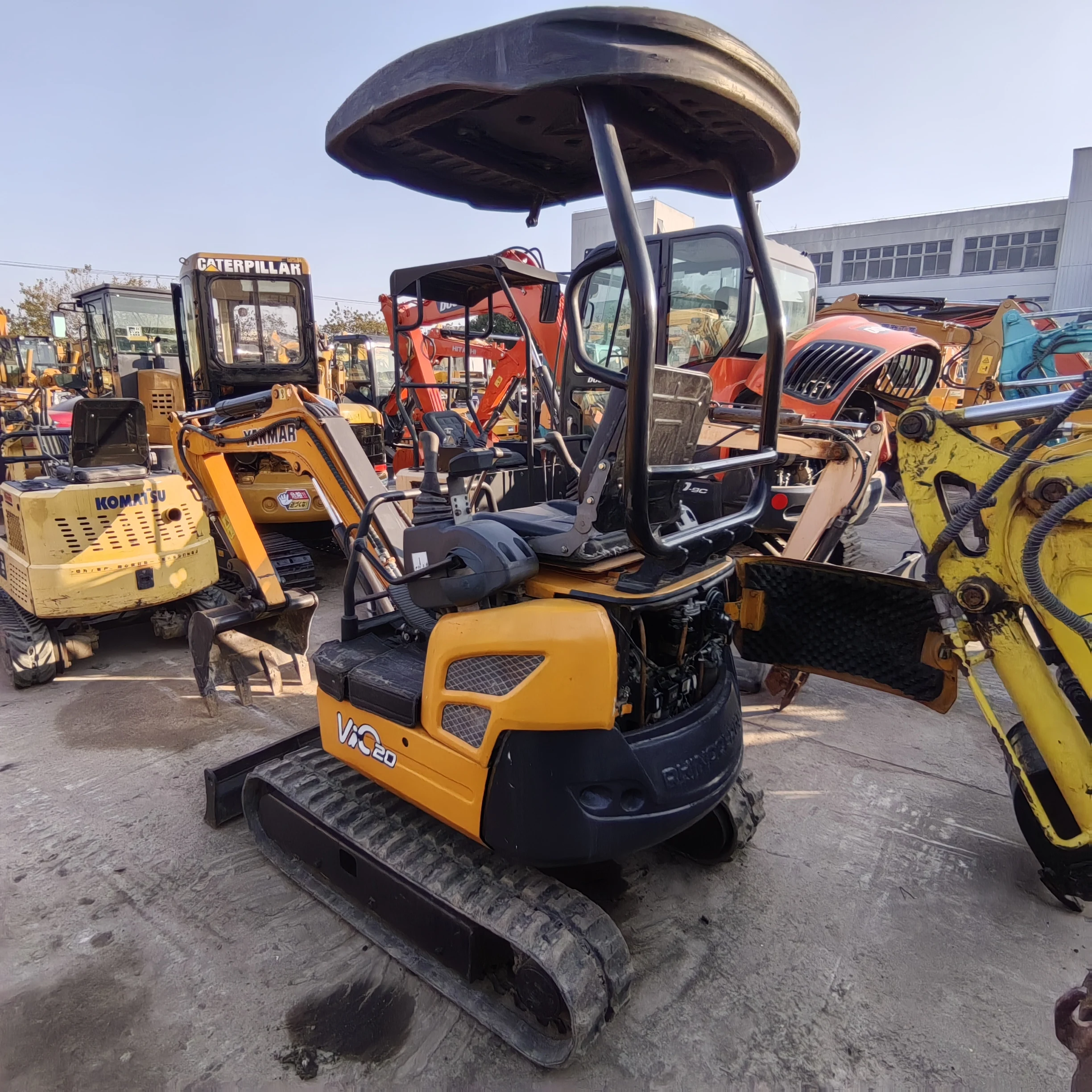 Лидер продаж подержанный гусеничный мини-экскаватор YANMAR ViO20 хорошее состояние оригинальные основные компоненты двигатель 2 тонны Рабочий вес