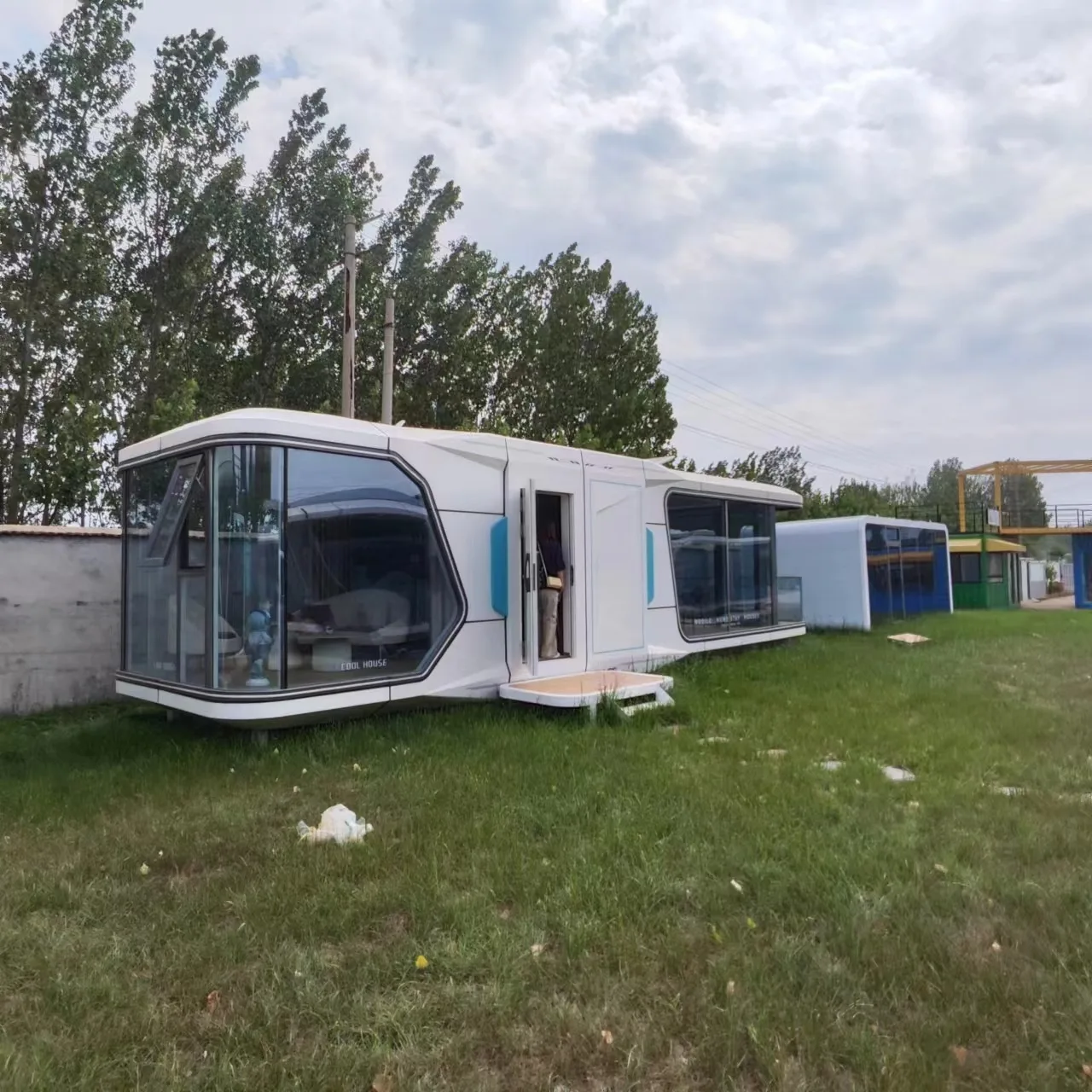 Сборные модульные дома алюминиевая капсула лидер продаж товары по разумным ценам роскошный космический капсульный дом