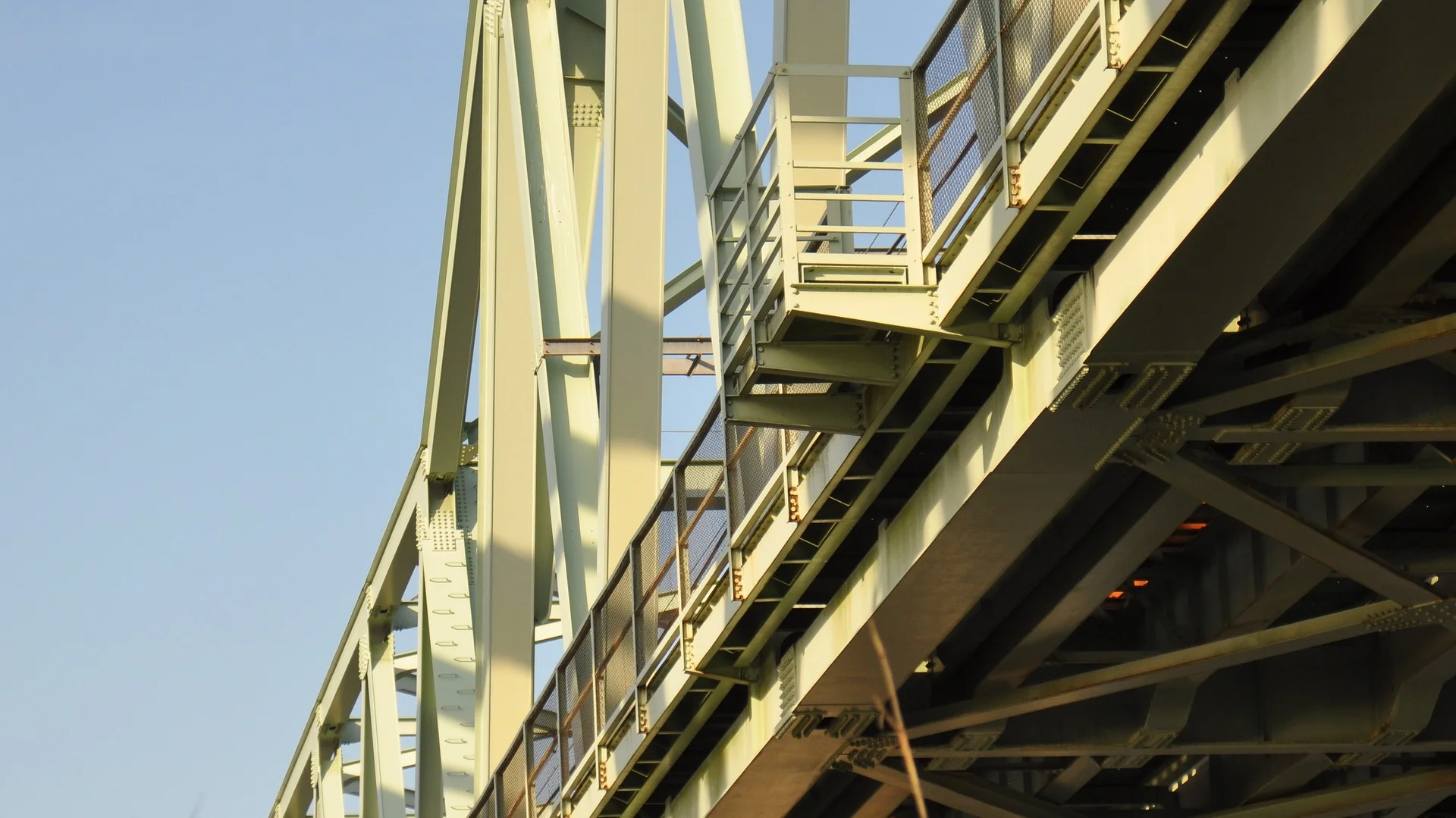 Epoxy Iron Oxide Red Anti-rust Paint No Gloss Rust-resistant Primer For Ferric Metal Surface Of Industries And Ships