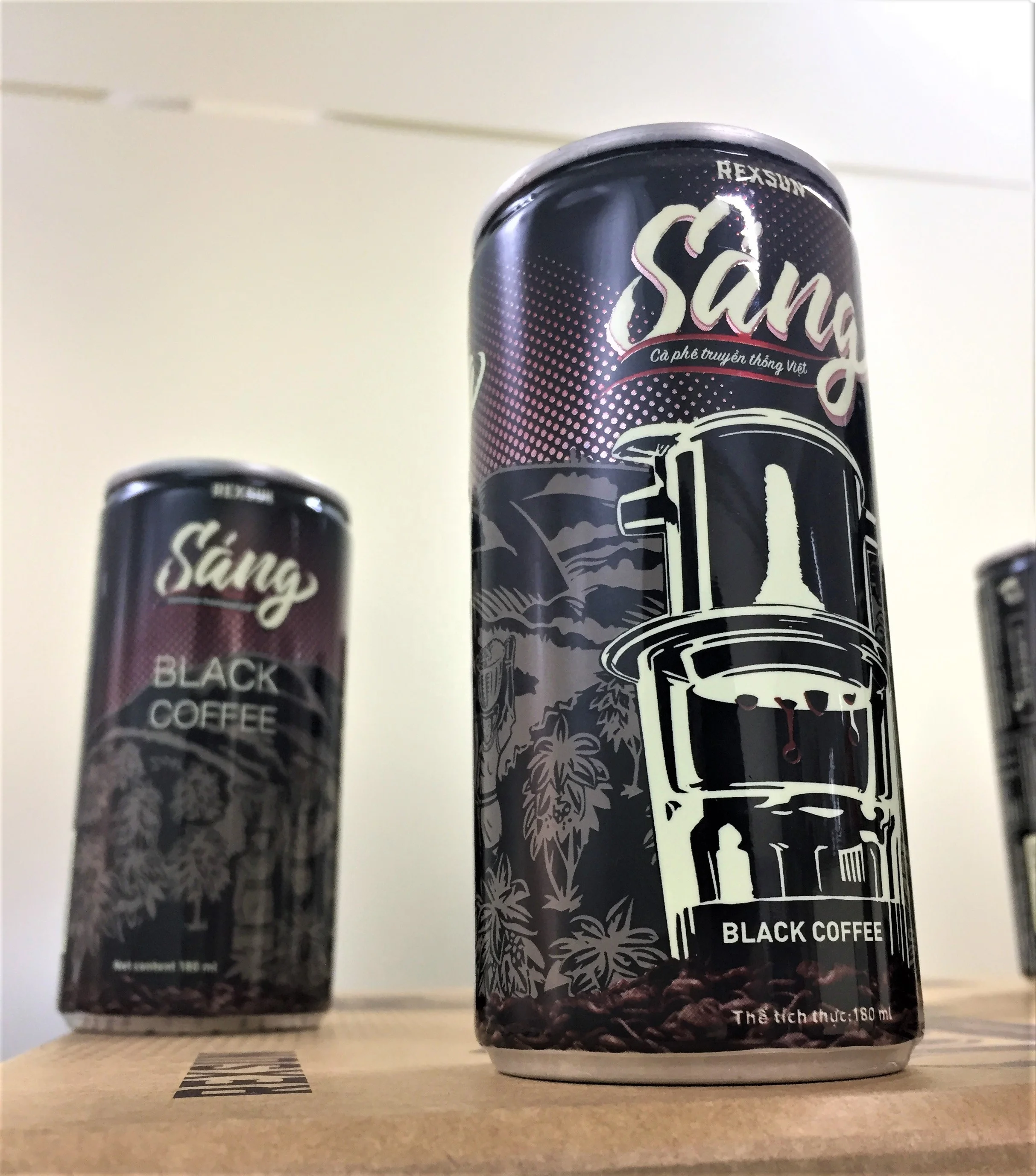 Традиционный вьетнамский кофе готовый к употреблению-консервированный черный с небольшой сладостью из листьев стевии