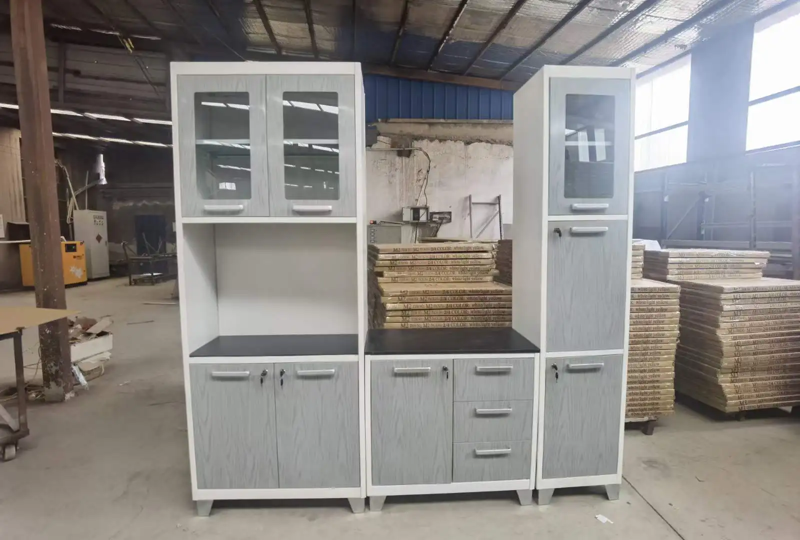 Distribute and Retail Steel Kitchen Cabinets with doors and shelves and drawers | steel kitchen units and cabinets