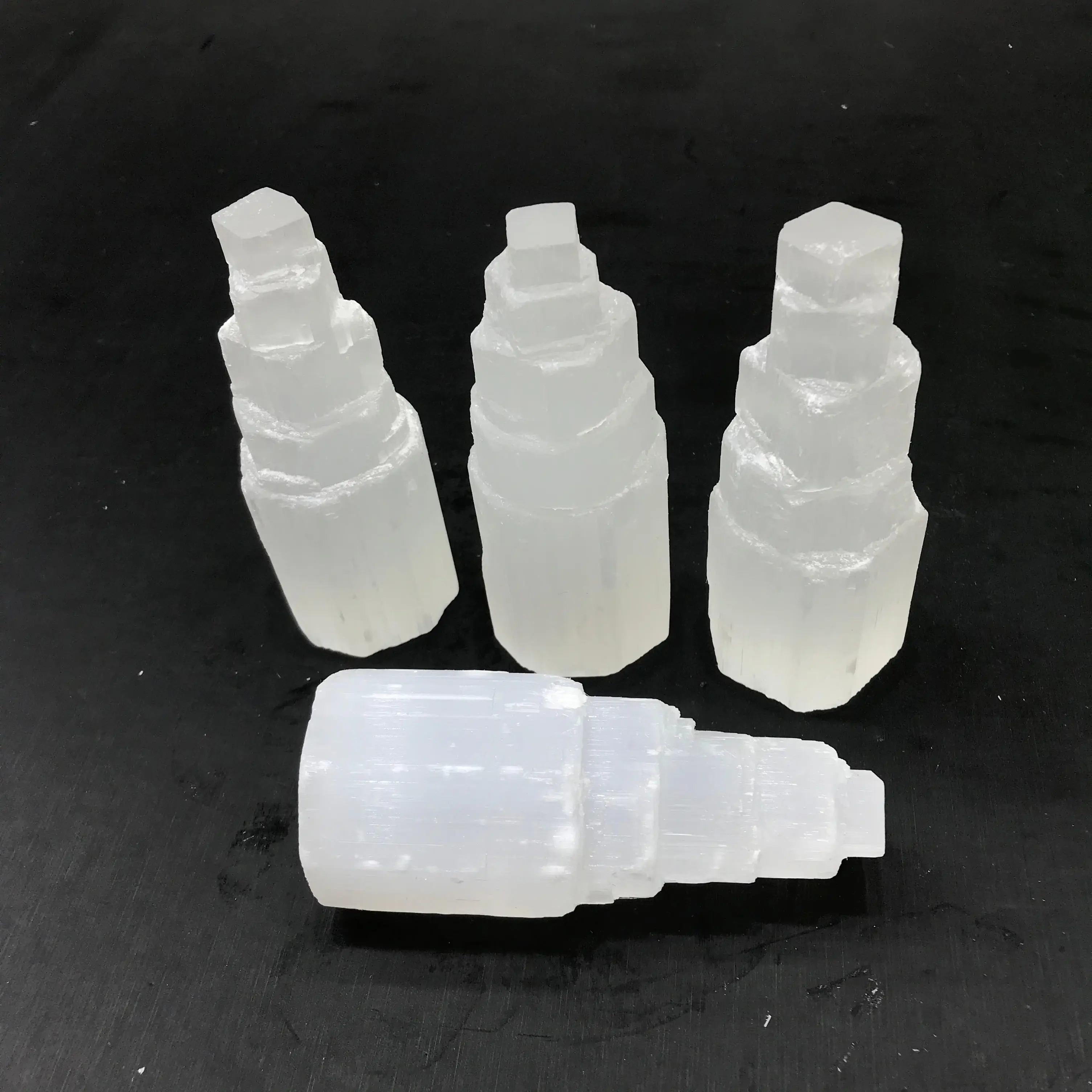 Wholesale Natural White Clear Selenite Crystal Raw Cube Tower For Home Decoration Gifts