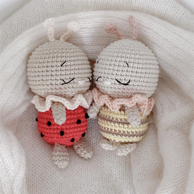 Cute Mini Amigurumi Toys Crochet Soft Baby Ladybug Toy Crocheted Lovely Little Bee Dolls