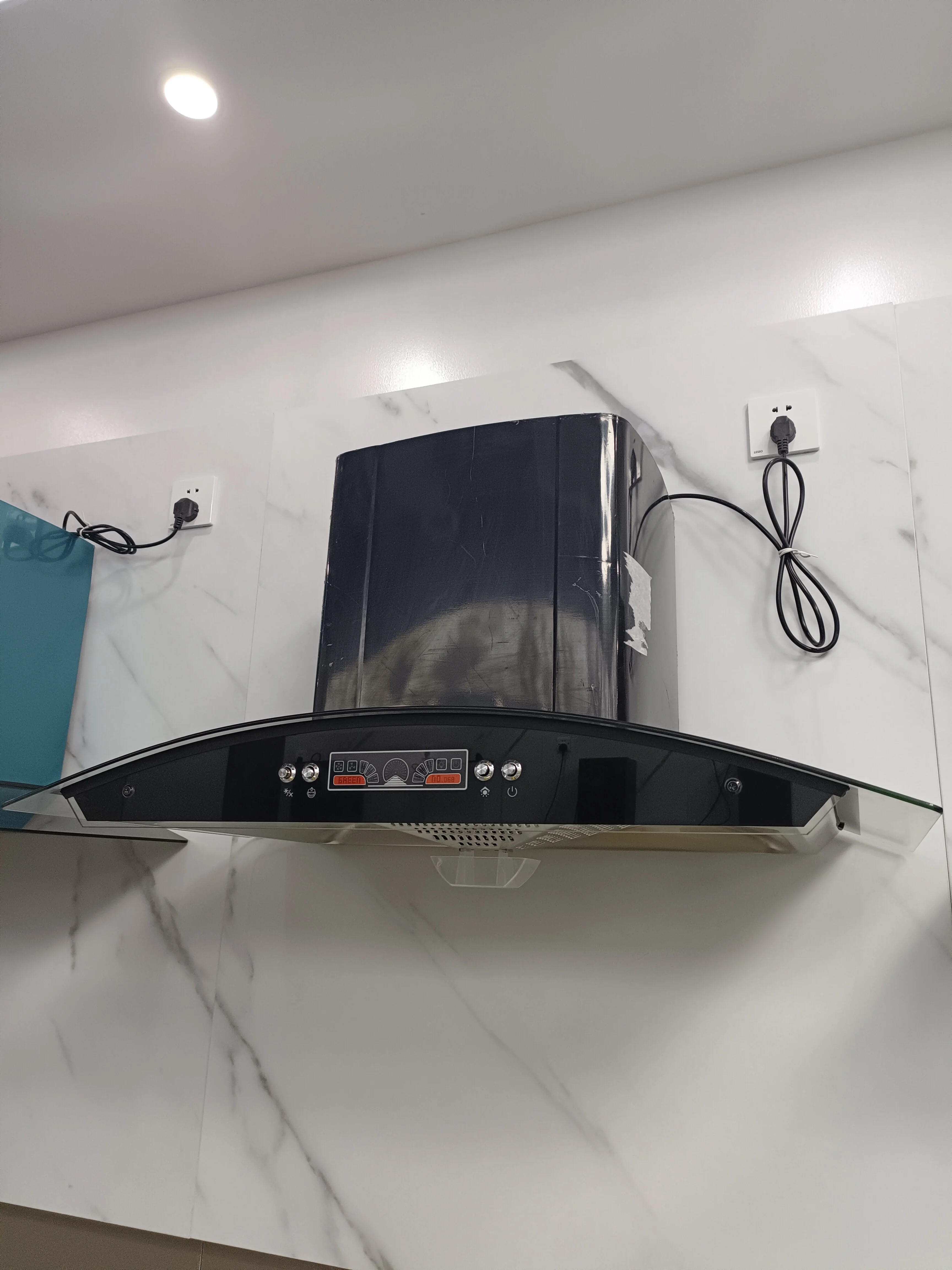 Curved Shape Modern Design Kitchen Hood Multiple Switch for you to Choose Support Logo Design Low MOQ Range Hood