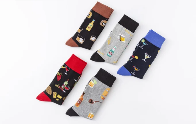 wholesale In Stock knitted jacquard beer socks fashion men dress socks