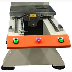 4 колонны, 300 тонн термопресс на крышке люка