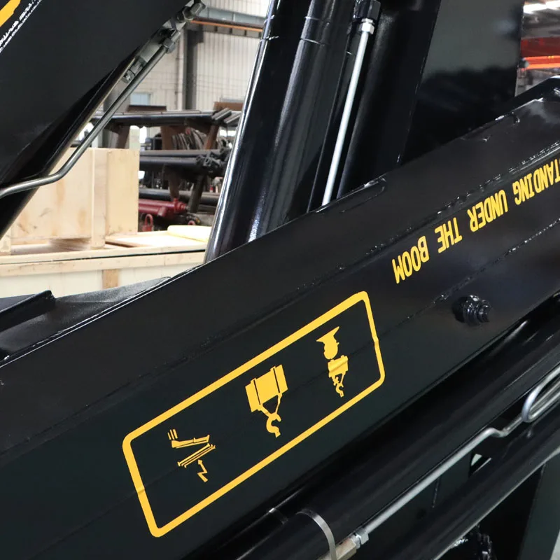 Competitive Price Small 10 Ton Hydraulic Folding Boom Ship Workboat Vessel 10~25 Ton Marine Deck Crane