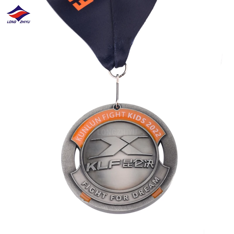 Longzhiyu martial arts medals supplier custom metal karate medals bespoke taekwondo judo kickboxing muay thai jiu jitsu medals
