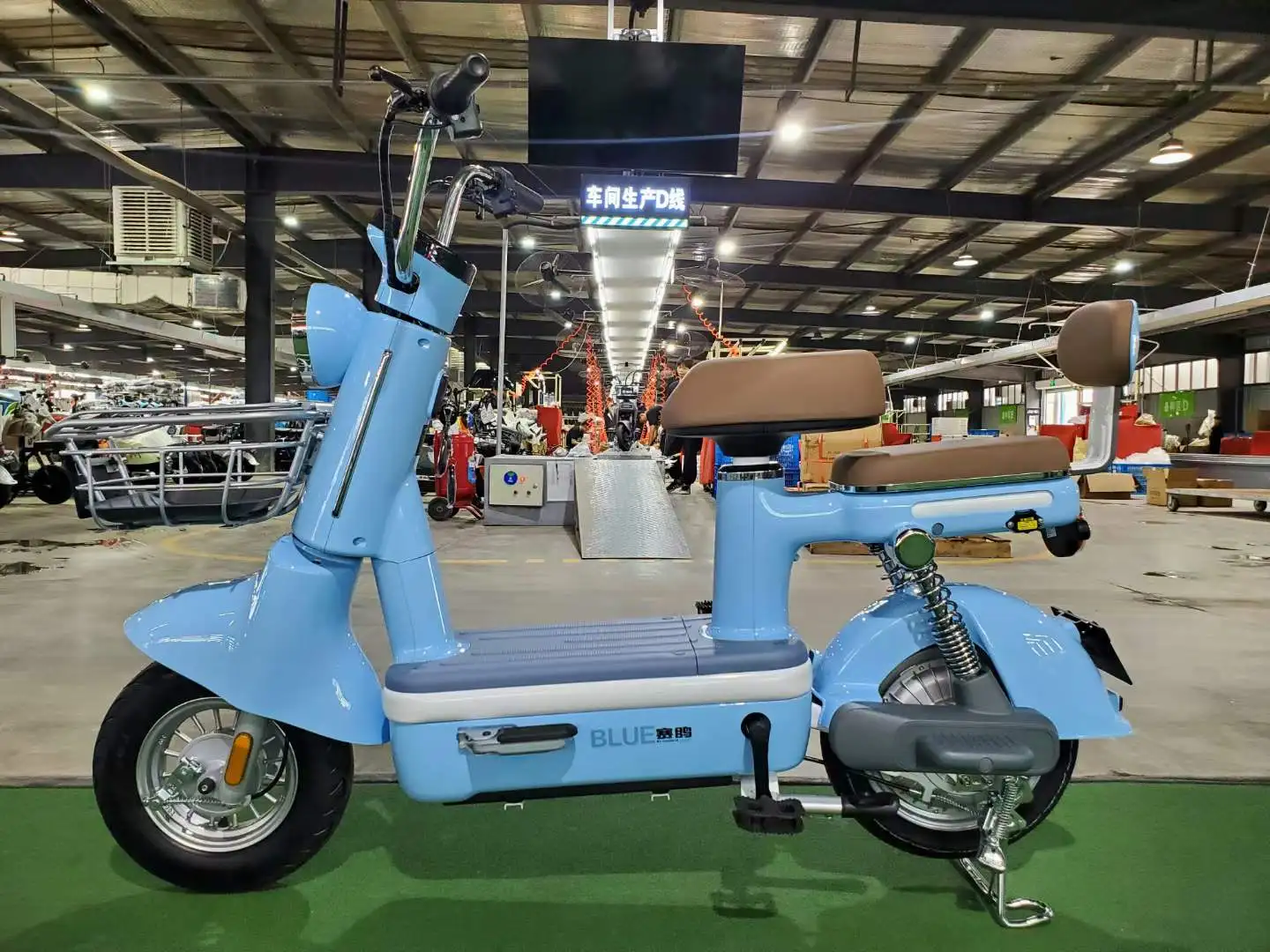 Source Factory 500 Watt Electric Scooter Aluminum Body 48V Dual Motor Folding With Pedal