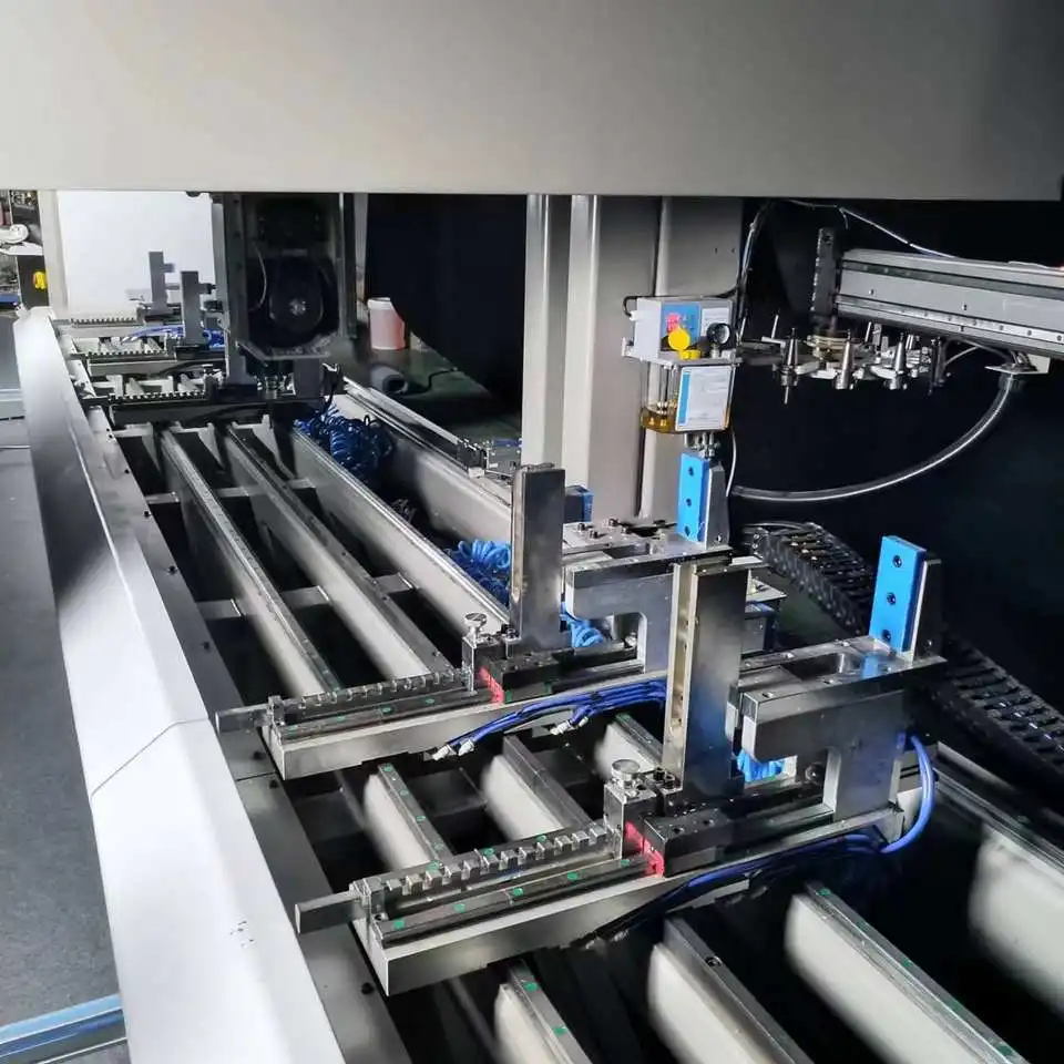 High-speed four-axis CNC machining center for aluminum profile Door and window intelligent sawing and milling center