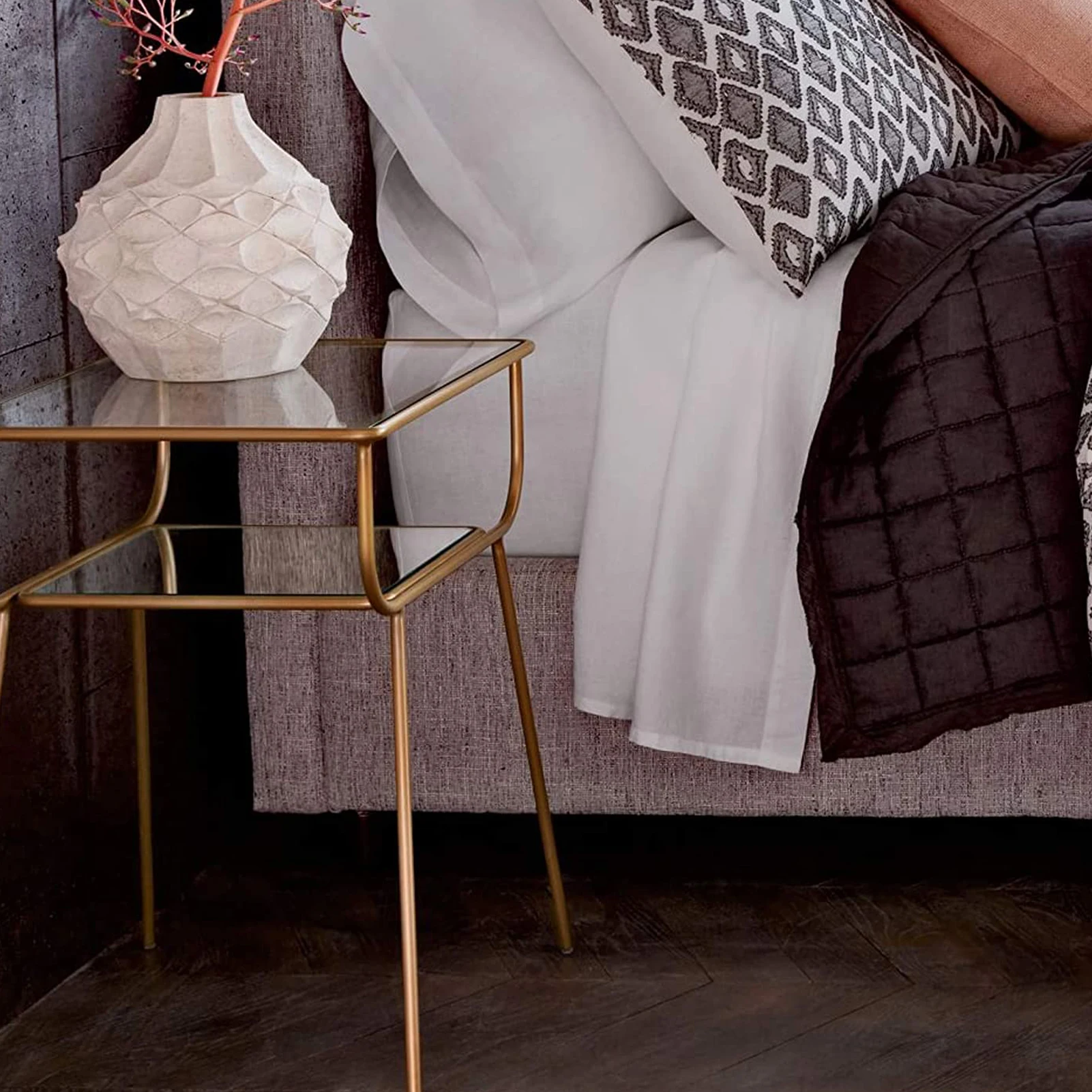 Tempered Glass Top Mid Century Accent Metal Gold End Table Modern for Bedrooms Bedside Table Night Stands Side Table