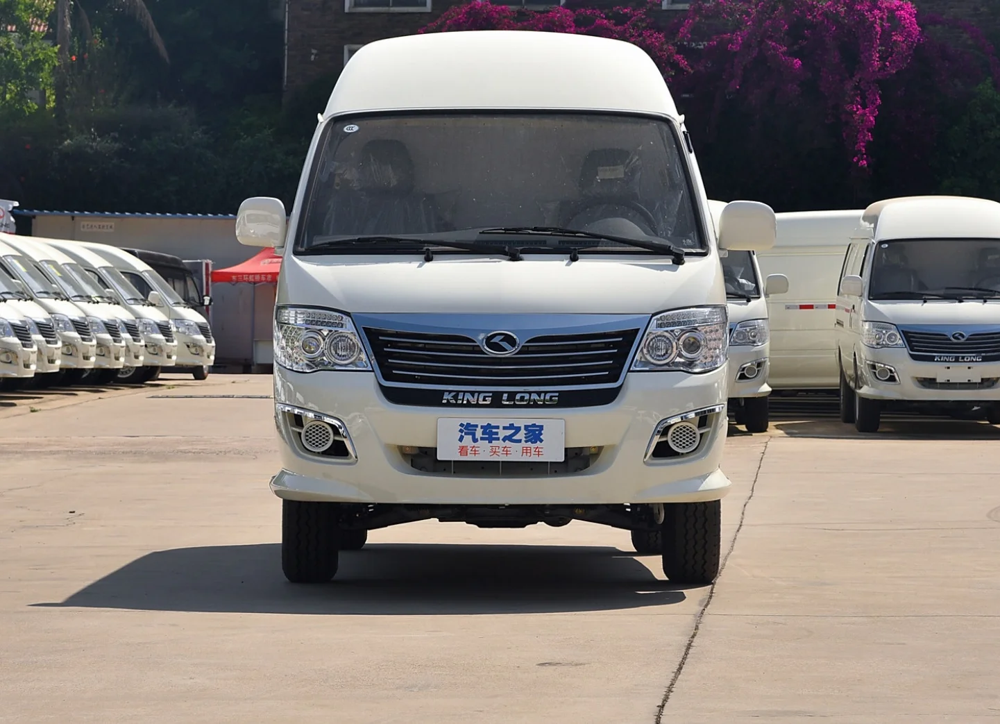 Kinglong Jinwei New Minivan Minibus Van Hydraulic Steering System Left Hand Drive R15 Tires Available CNG Petrol Gasoline
