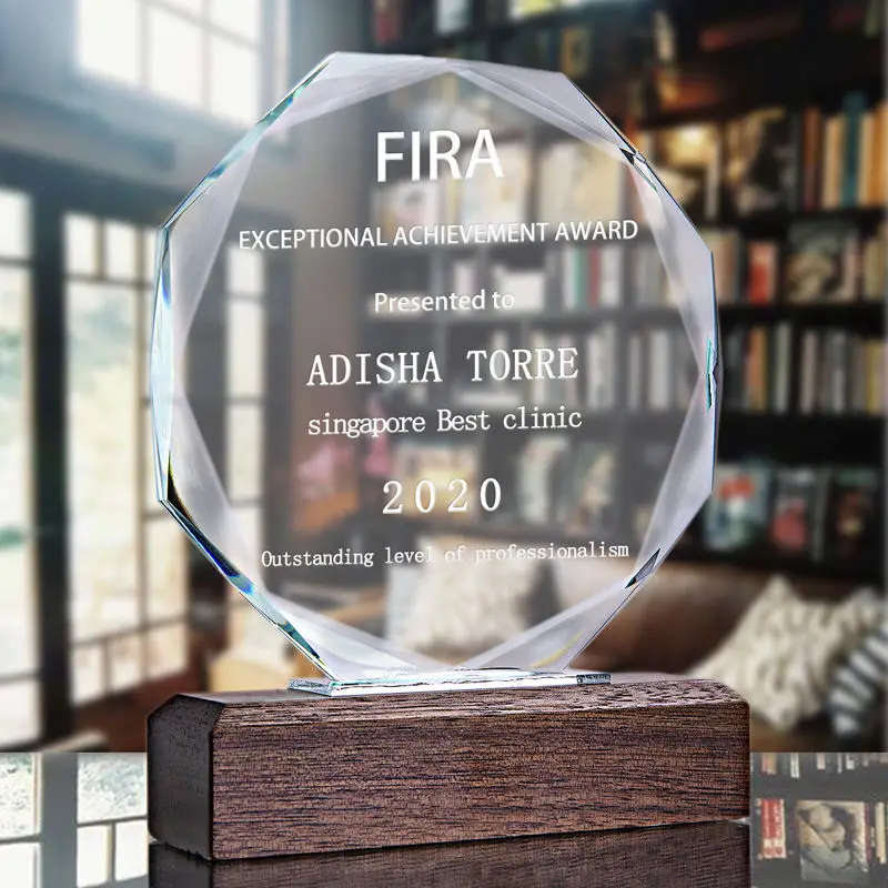 Custom Logo Engraved Clear K9 Crystal Trophy Award Octagon Crystal Awards With Wood Base
