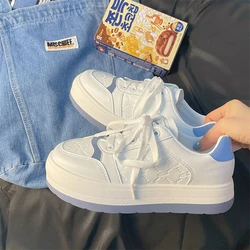 2022 New Small White Shoes Female Japanese Students Thick Bottom Casual Big Toe Bread Shoes