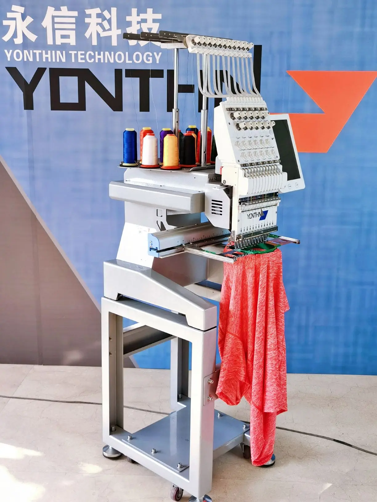Yonthin 12/15 иглы с одной головкой компьютера Maquina de bordar цены компьютеризированные несколько