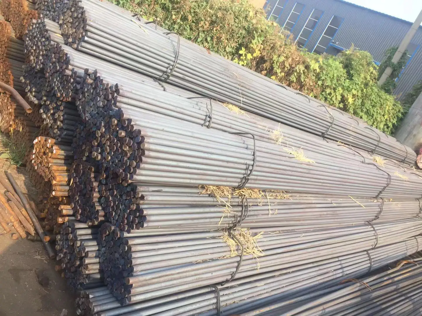 Factory direct sales  pneumatic wide flat chisel for concrete breaker 22*108*500mm