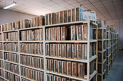 warhouse of microscope slide_.jpg