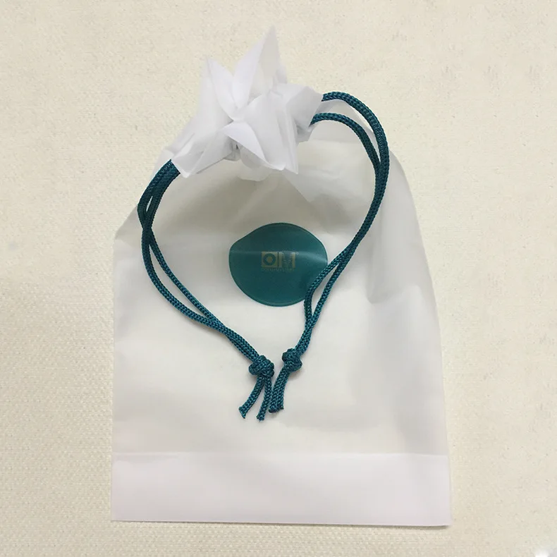 Custom Printed  Waterproof Gift Promotional Sport Pull String Solid Color Mini Drawstring Shoe Dustproof Packaging Bag