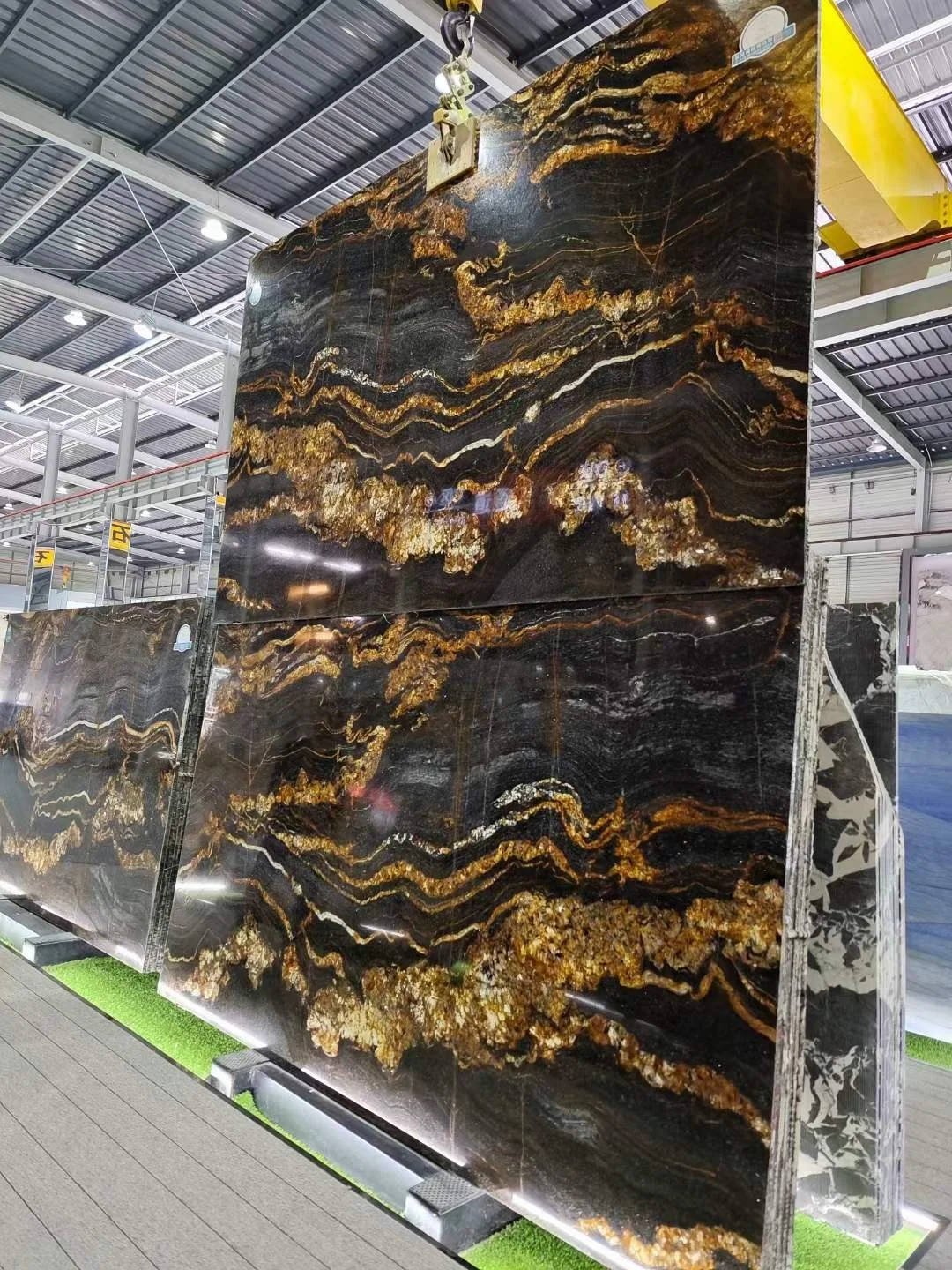 Belvedere quartzite titanium cosmic black gold granite slab