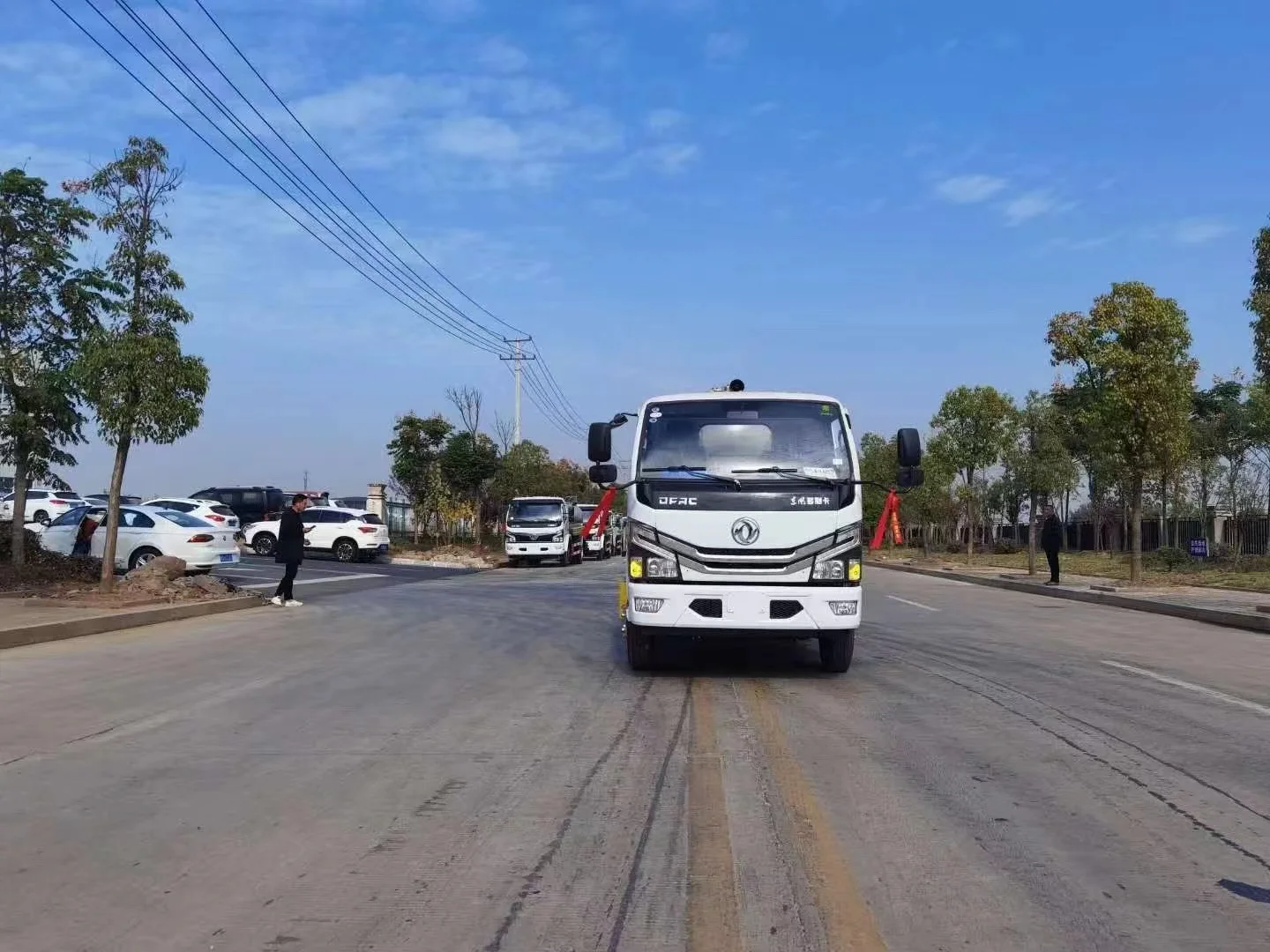 Совершенно новый китайский бренд Dongfeng шасси 4x2 8 кубических метров канализационная Кала грузовик с присоской совершенно