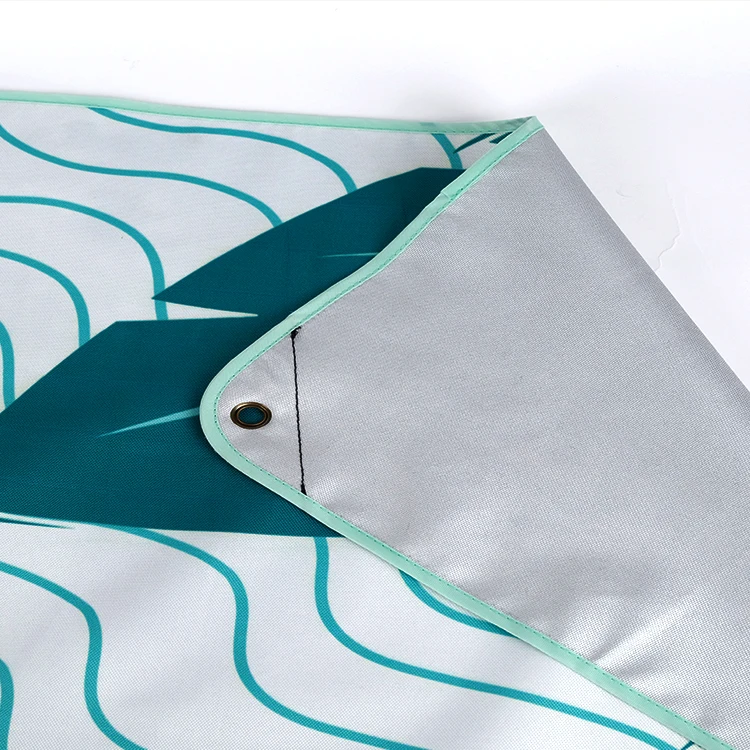 China Factory Wholesale Over sized Lightweight SandFree Beach Mat Rug Beach Camping Picnic Blanket