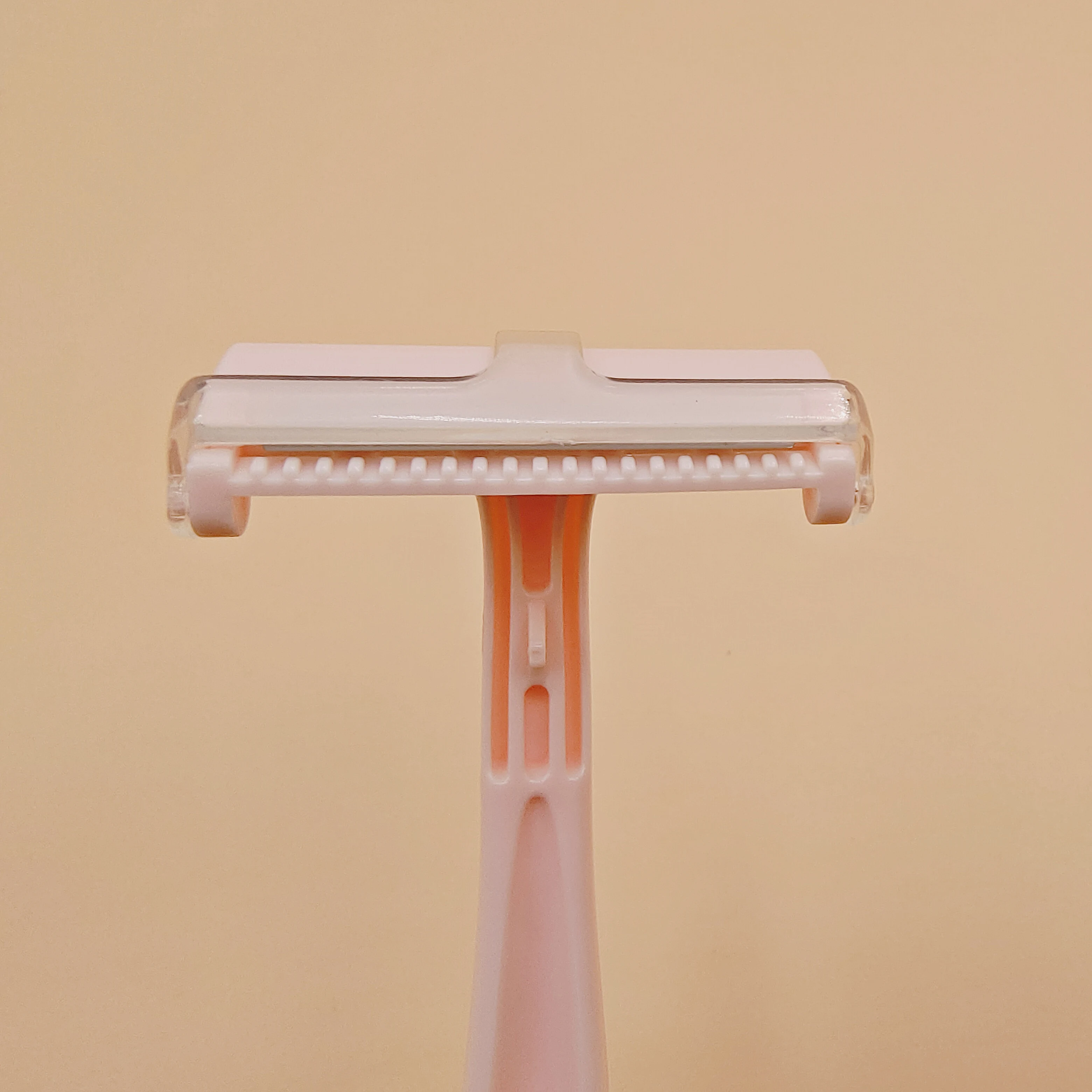 Safety high quality long handle custom  plastic shave 4 pieces ladies single blade razor