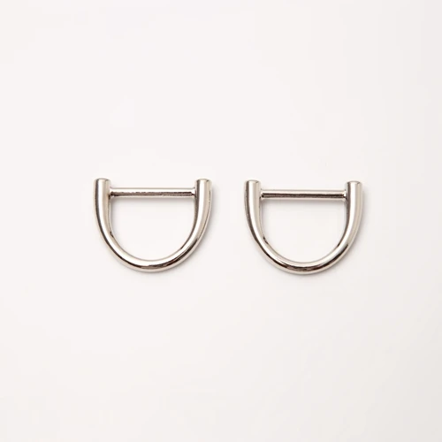 Оптовая продажа, металлические аксессуары из белого никеля, треугольная D-пряжка из цинкового сплава