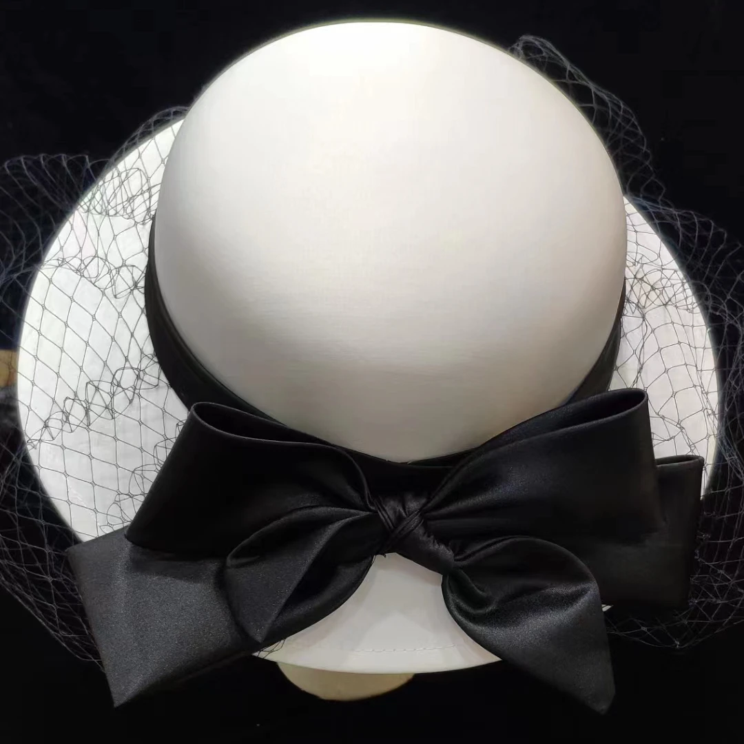 QUEENS GOWN Vintage London ladies dress hats red 3d flower hats black bow design fashionable gentlewoman hats