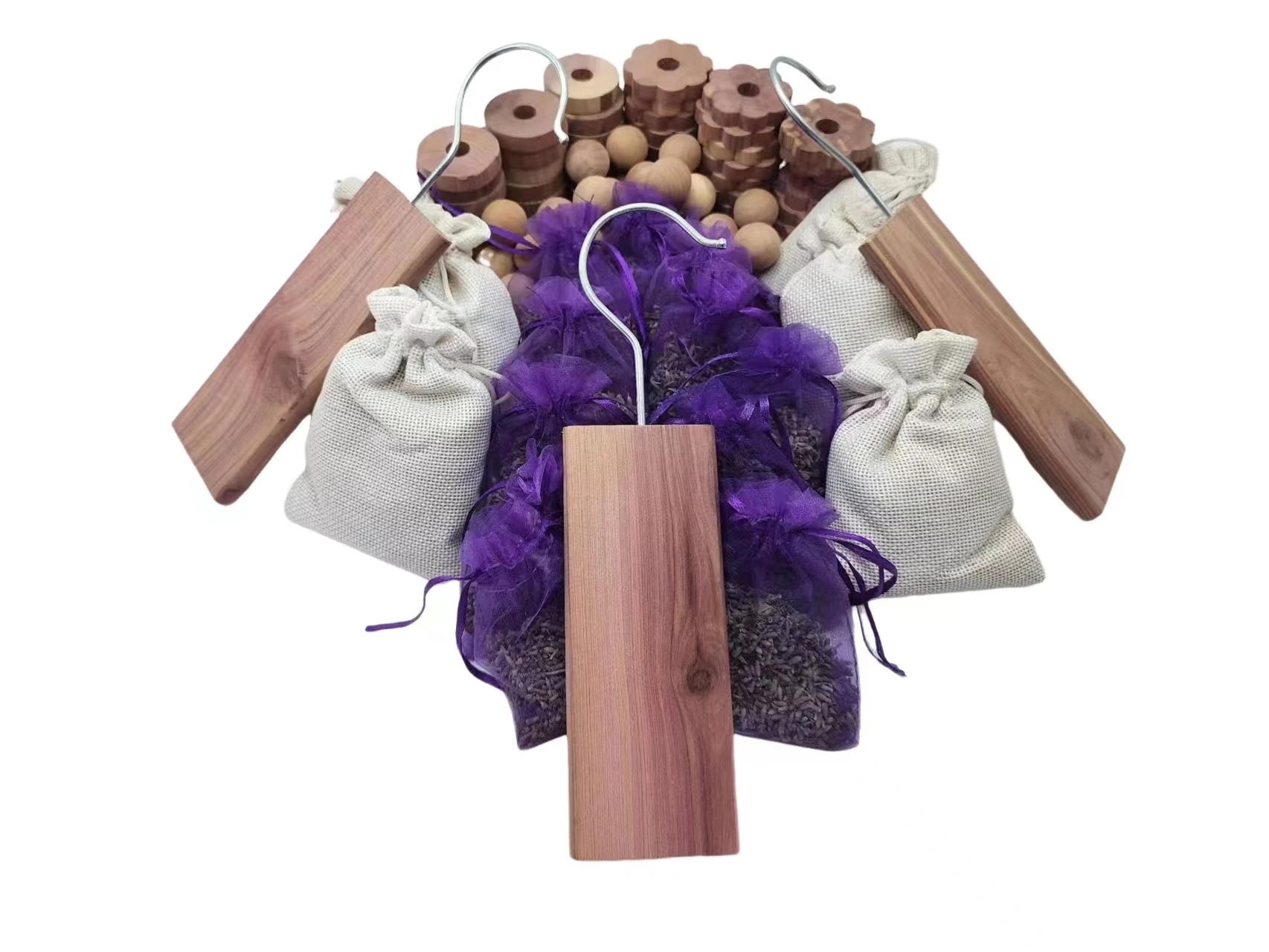 Cheap Price Moth proof wood Red Hang Ups Wardrobe Hanging Cedar Wood Planks Various shapes Cedar Wood Block wardrobe fragrant