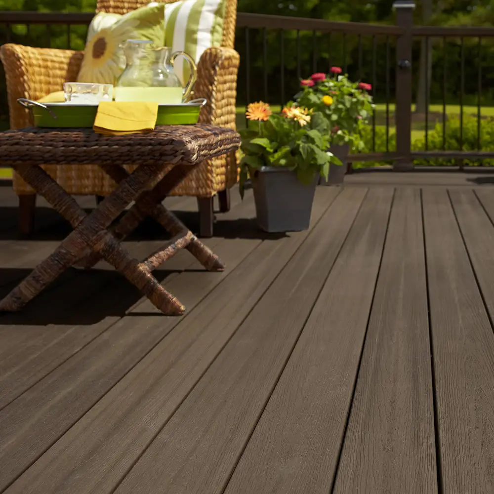 Hot sale New Seamless WPC Wood Decking Modern European Design Anti-Slip Outdoor Garden Flooring