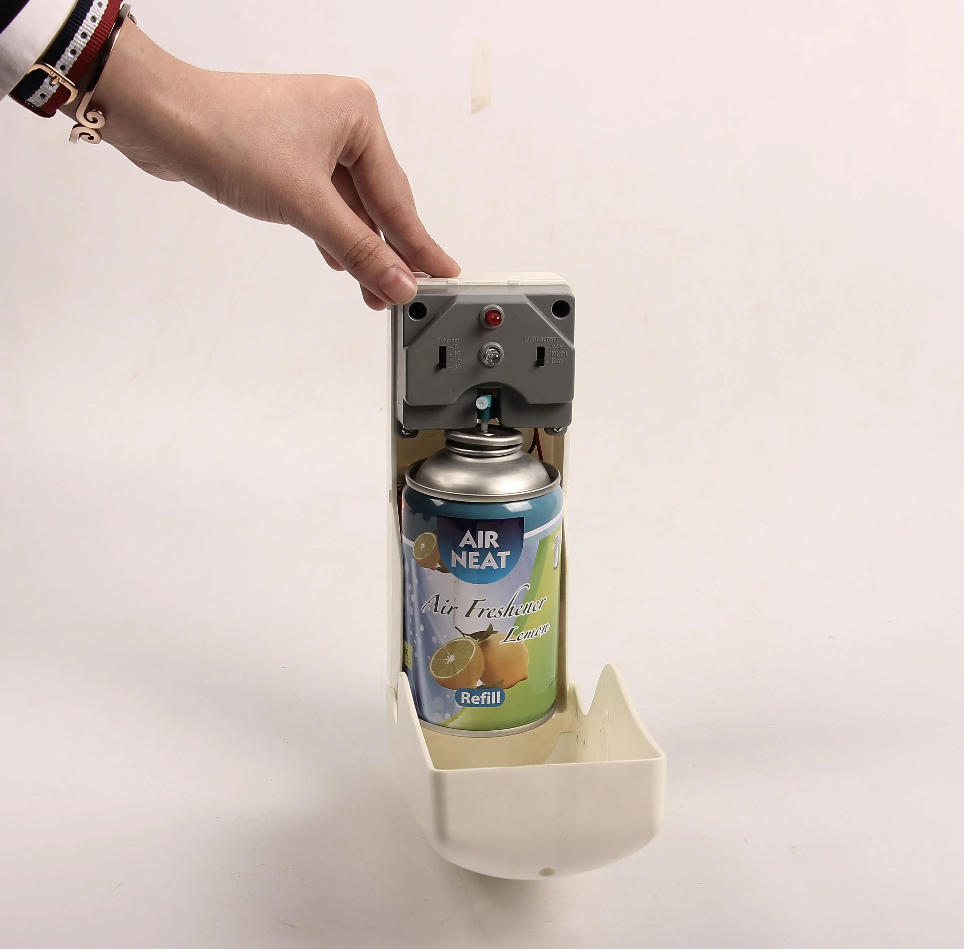 Manufacture Air Freshener Aerosol Can with Spray Air Refill Metal  Can