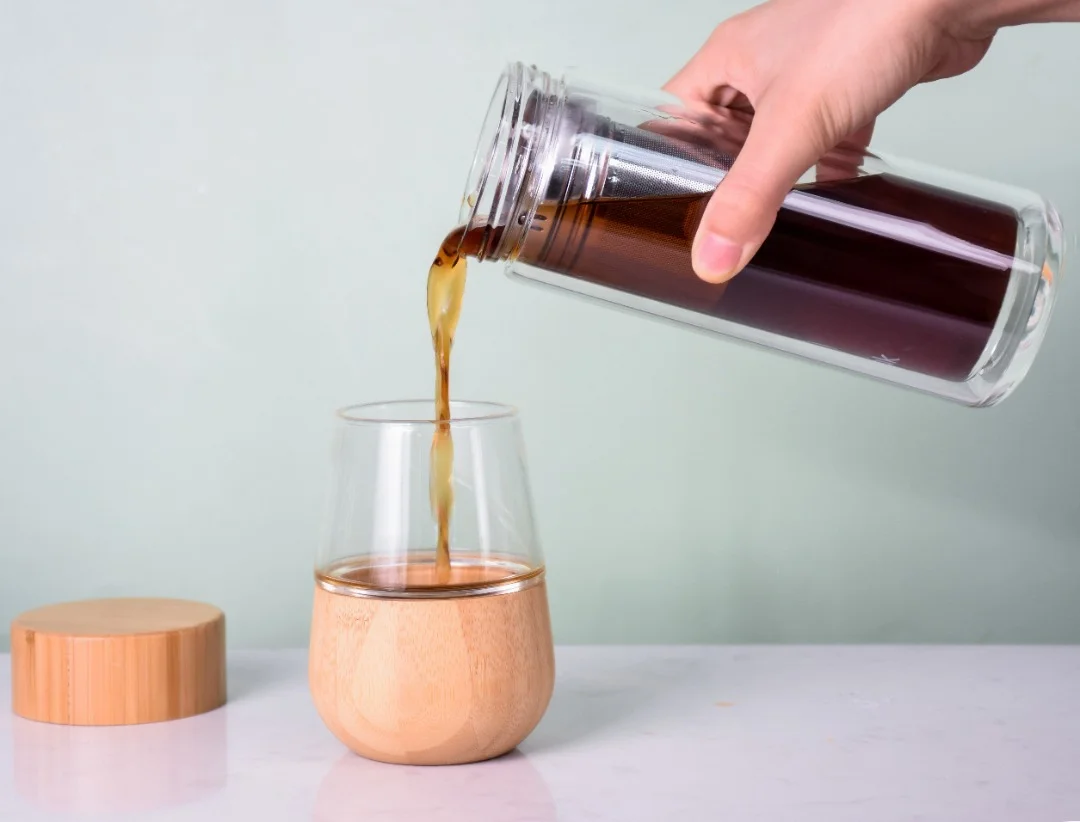 Promotion double wall coffee or tea Glass cup with silver and bamboo bottom