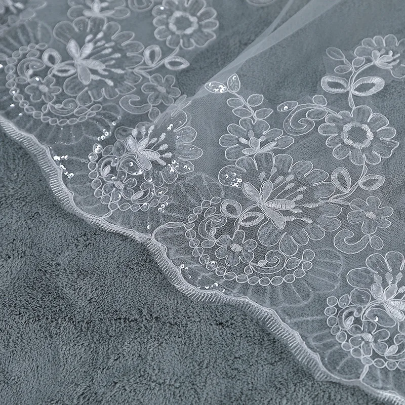 Hot Selling Wide Tail Wedding Dress Single Layer Sequin Lace Party Bridal Wedding Veil