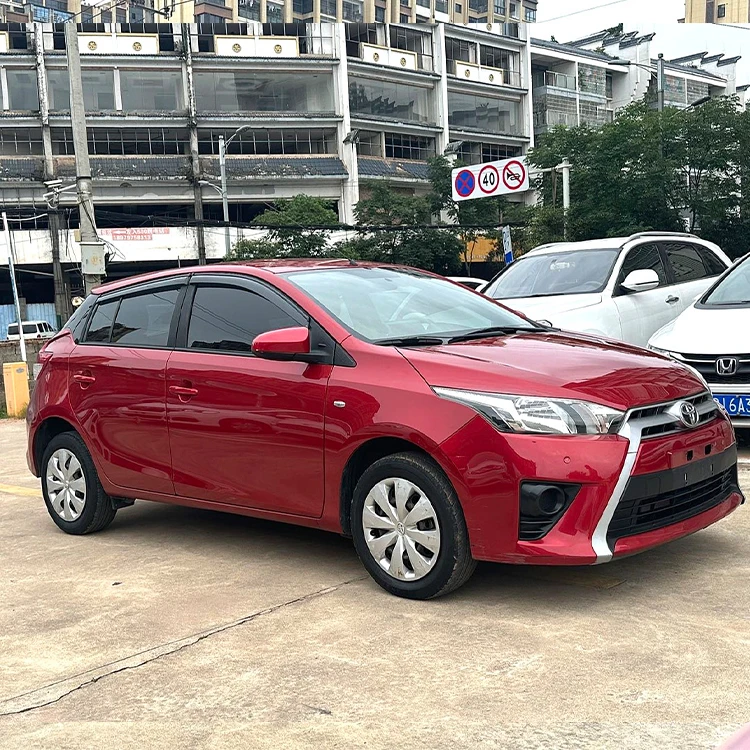 Лидер продаж Toyota 2016 1 5 л Китай левый руль малая машина б/у седан для продажи