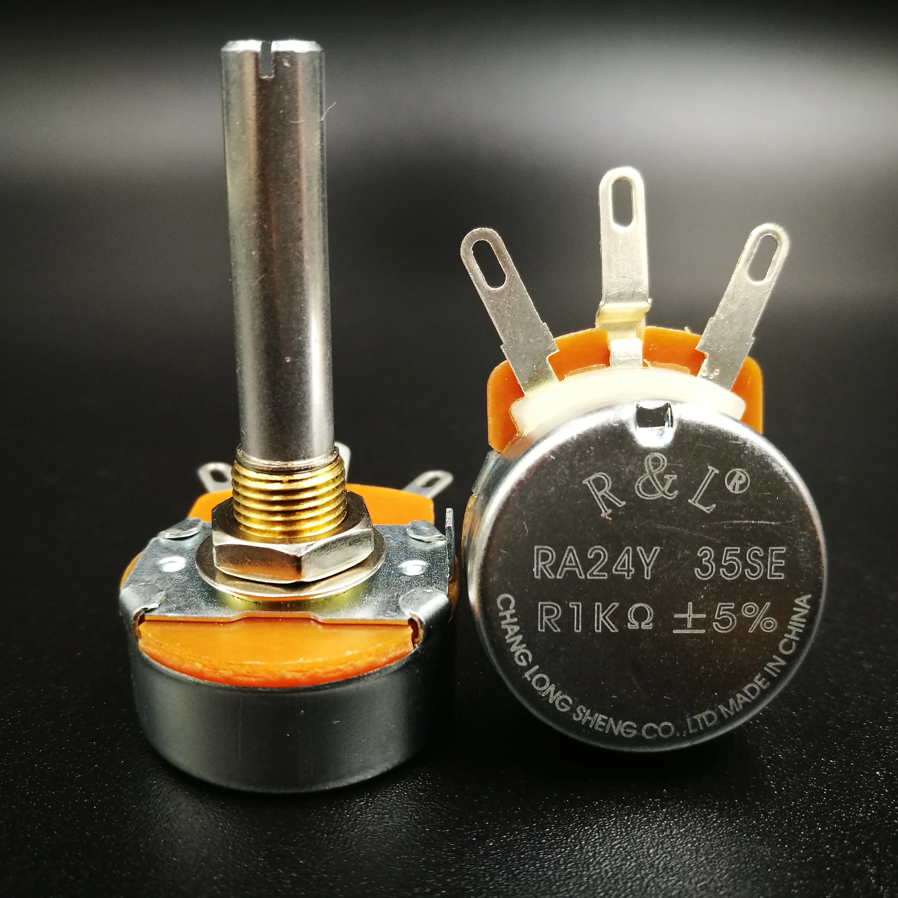 
1K 3W single turn wirewound potentiometer 35mm shaft 