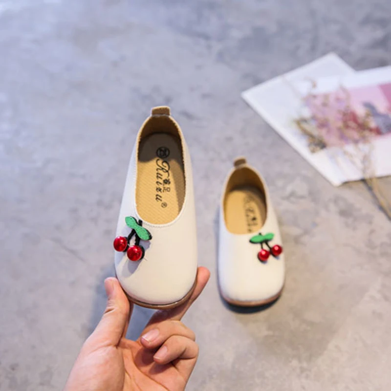 Wholesale high quality shoes for babies PU vamp and Rubber outsole kids sandal fashion children casual shoes