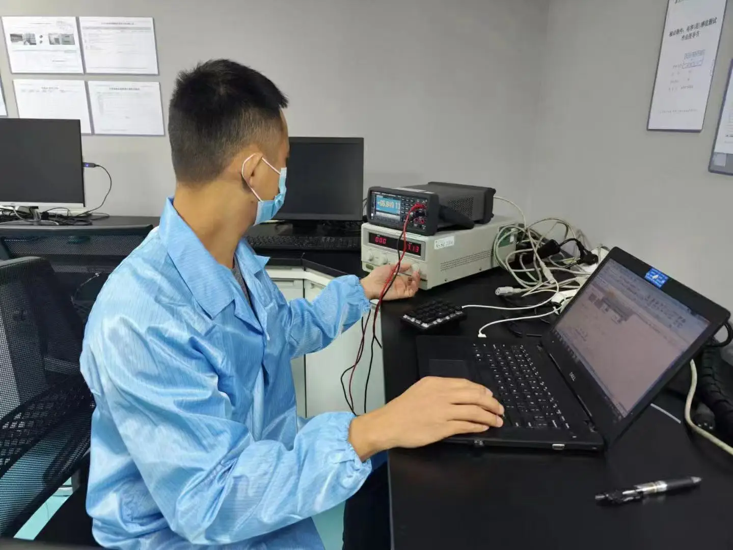 FSAM30SH60A Capacitor Ceramic Capacitors Support BOM New and original Electronic Components Integrate circuit FSAM30SH60A