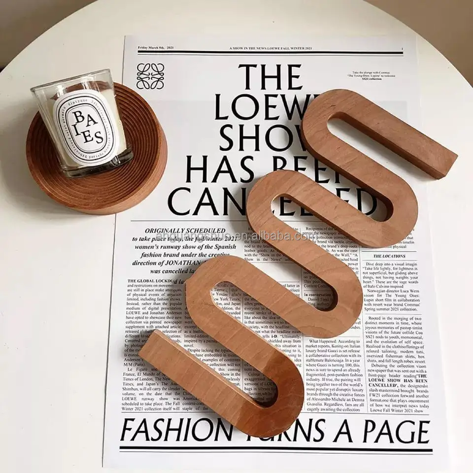 Geometric S-shaped decoration piece beech wood tray Creative solid wood bread board heat insulation pad wood decorative board