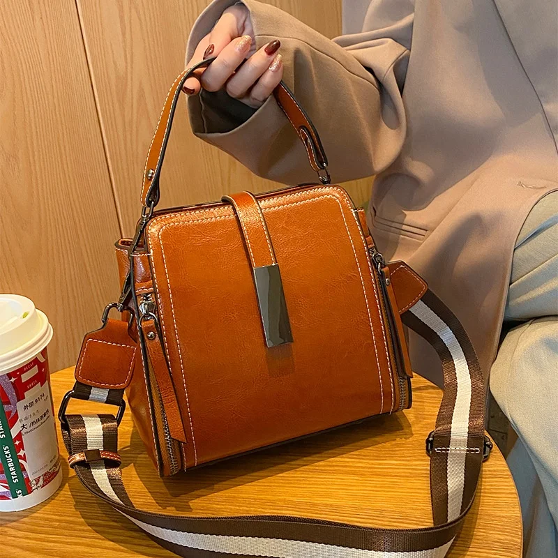 Fashion Genuine leather Crossbody Bags Women Chain Designer Lady Sling Luxury Travel Shoulder Handbag
