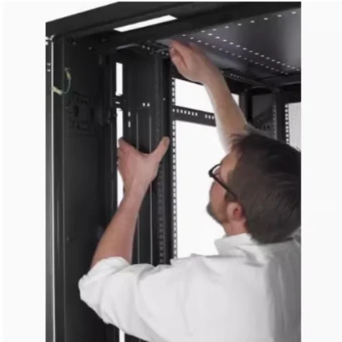 APC AP7950B PDU Блок распределения мощности с переключением нуля U 10A 230V (16) C13