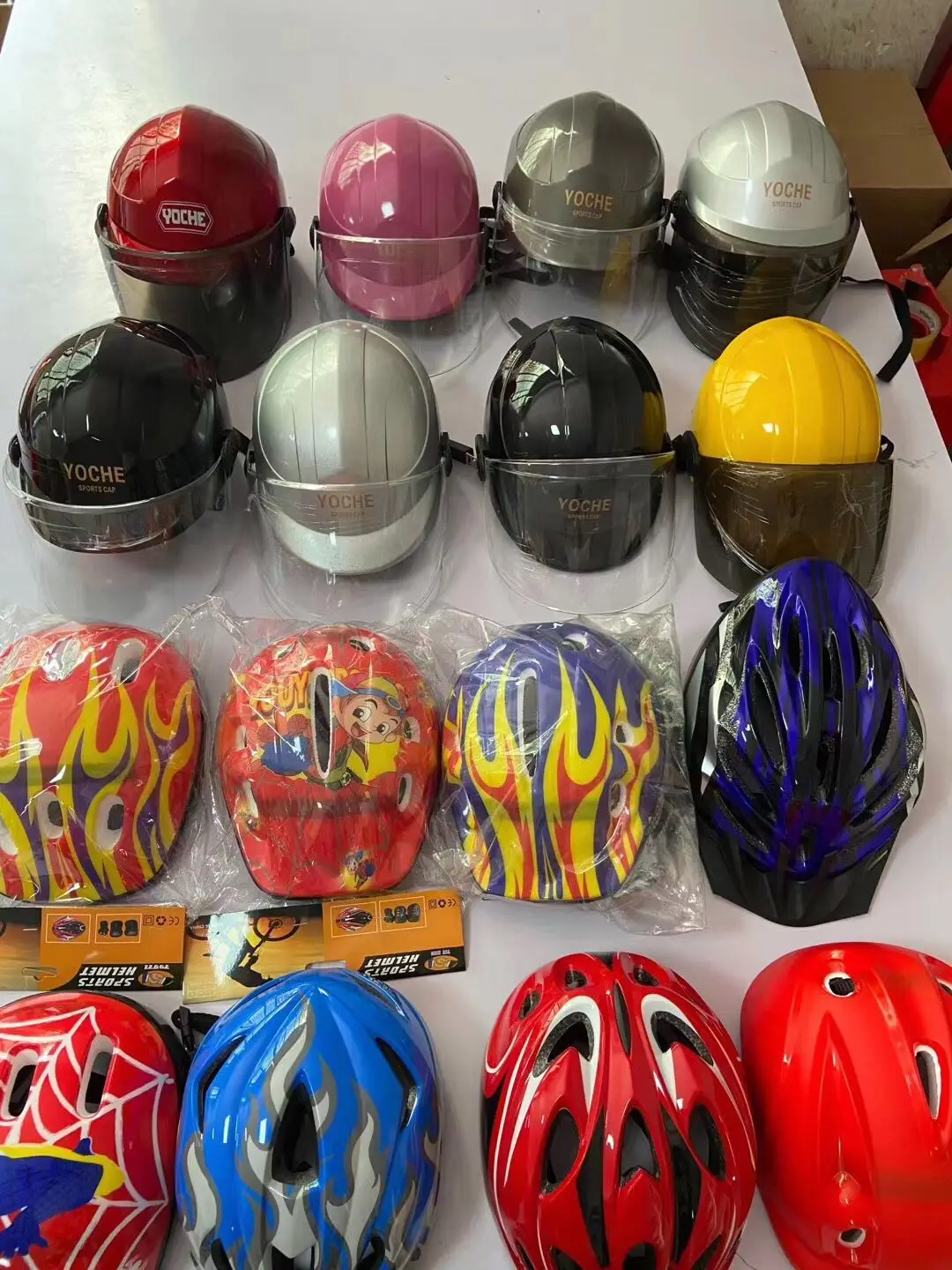 New Fashion Style Vintage Racing ABS Motor Helmets Full Face Helmets Motorcycles