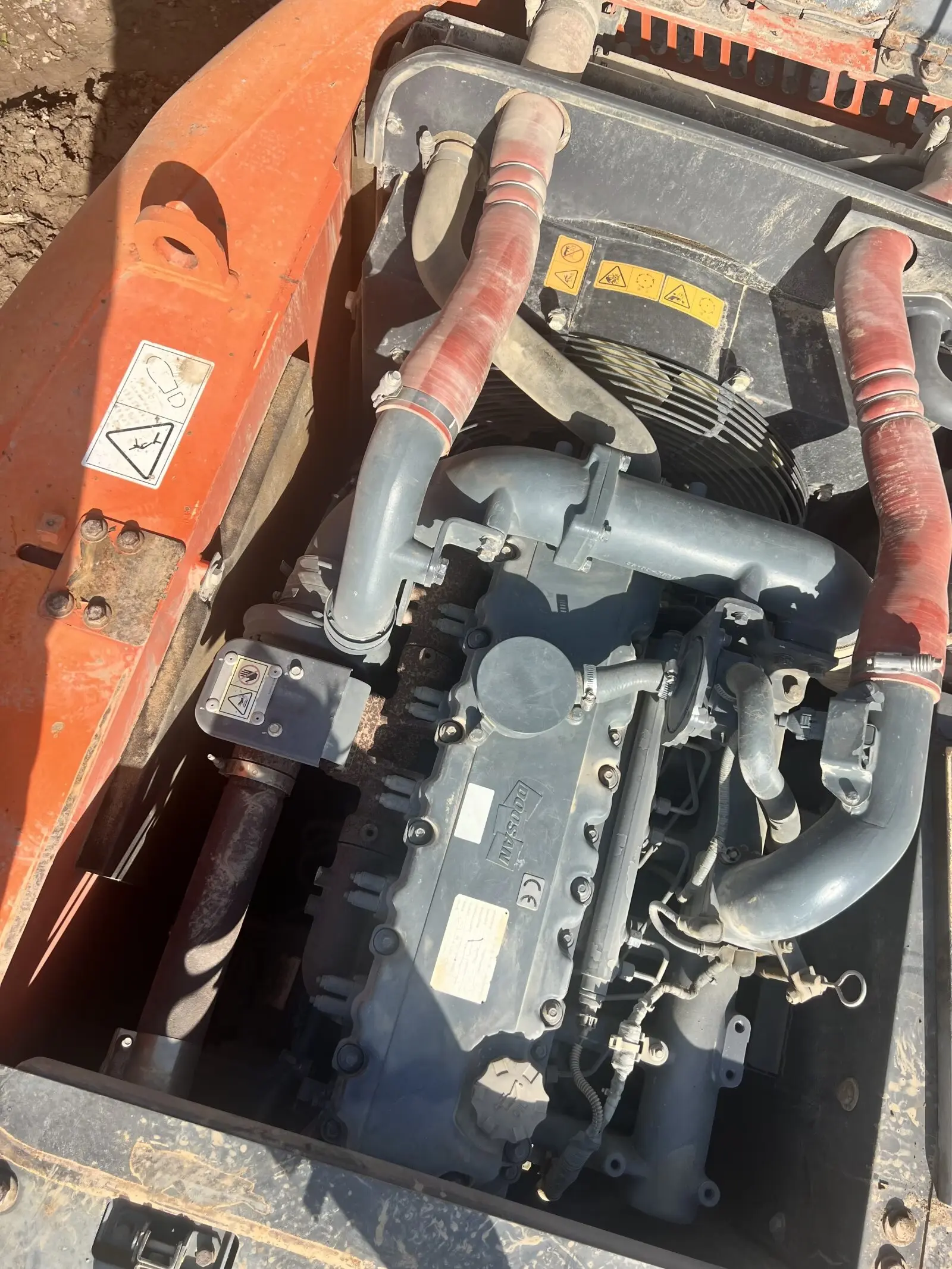 Sales Original Korean used DOOSAN Excavator Machine DX150LC 15Ton Medium Hydraulic Excavator Machine