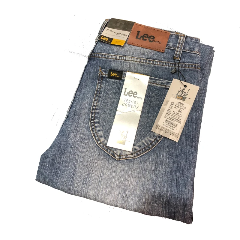 Wholesale Hot men loose fit jeans Straight pants Label package Simple five-pocket style mens jeans