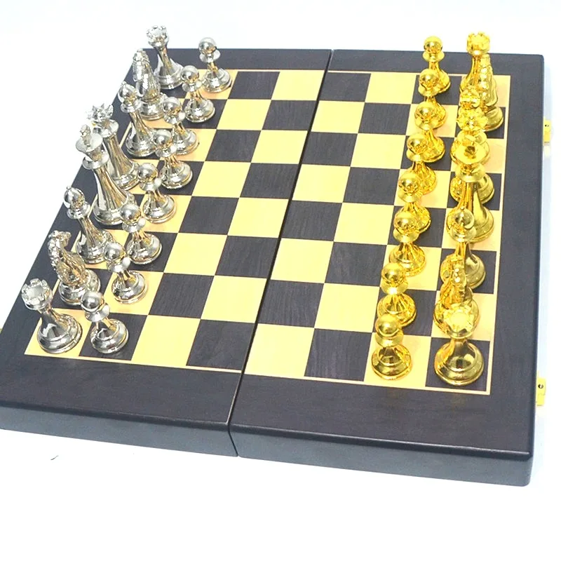 International Chess Foldable Chessboard High-End Metal Chess Pieces International Chess Travel and Entertainment Gift